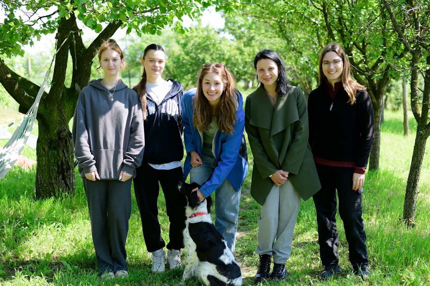 Eco Camp for Girls: Theater and Nature in Sonta